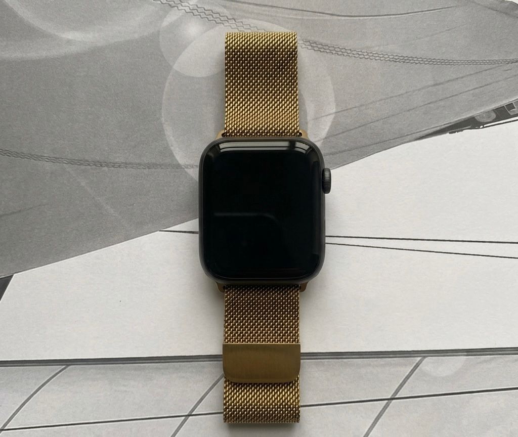 W-09 Bracelet Smart Watch American Fenidor 2.0'' Inch LCD Screen for Men and Women
